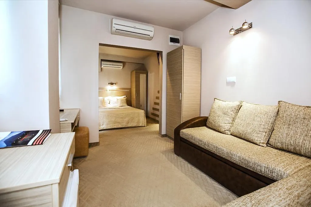 Expo Hotel بلوفديف